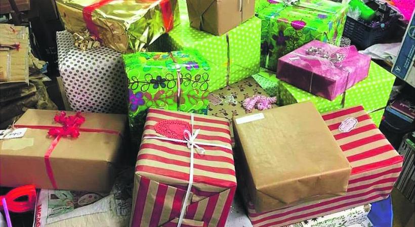 Les cadeaux seront distribués aux familles le samedi 19 décembre. DR